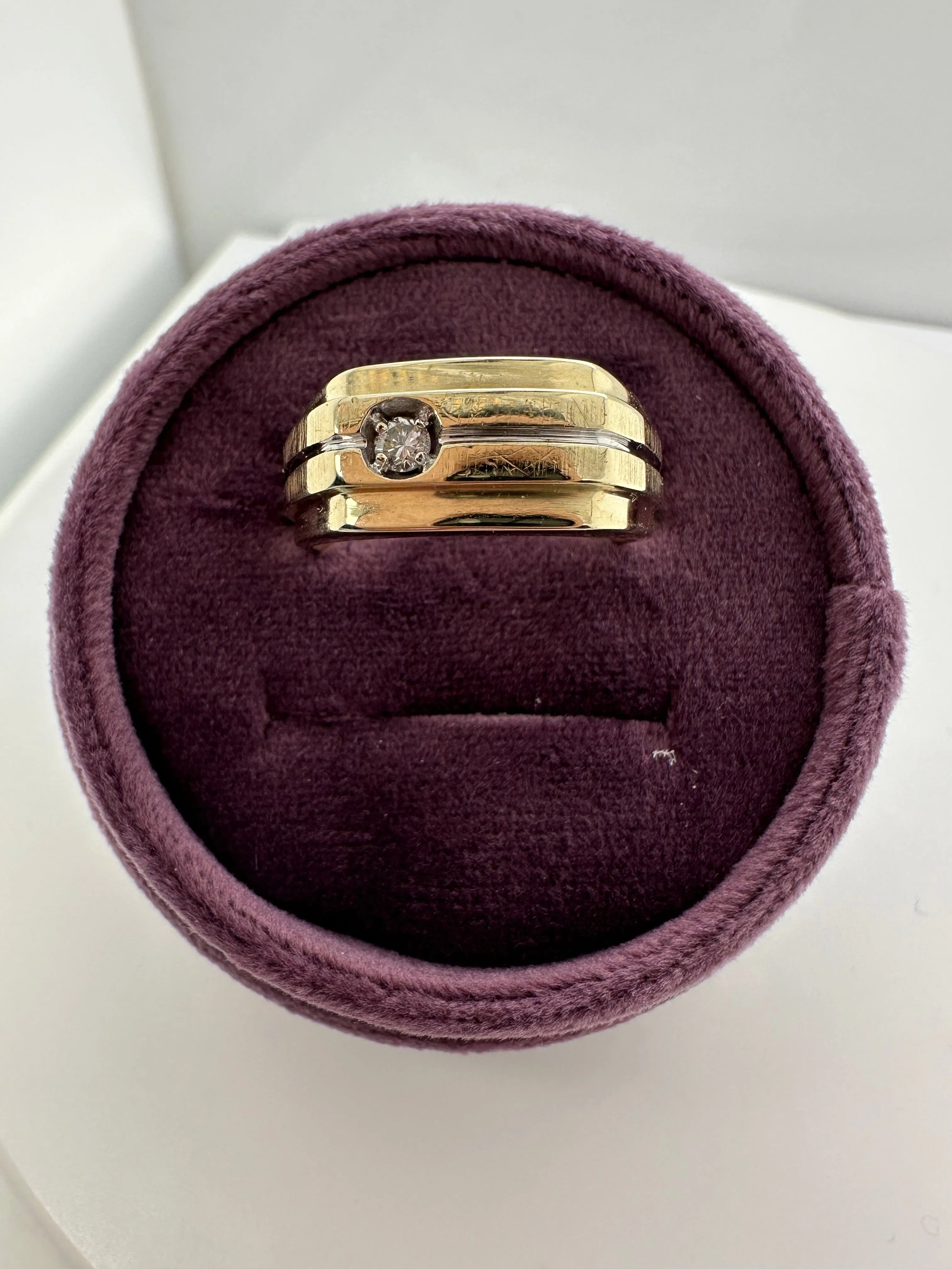 14K Yellow Gold Beveled Diamond Gents Ring