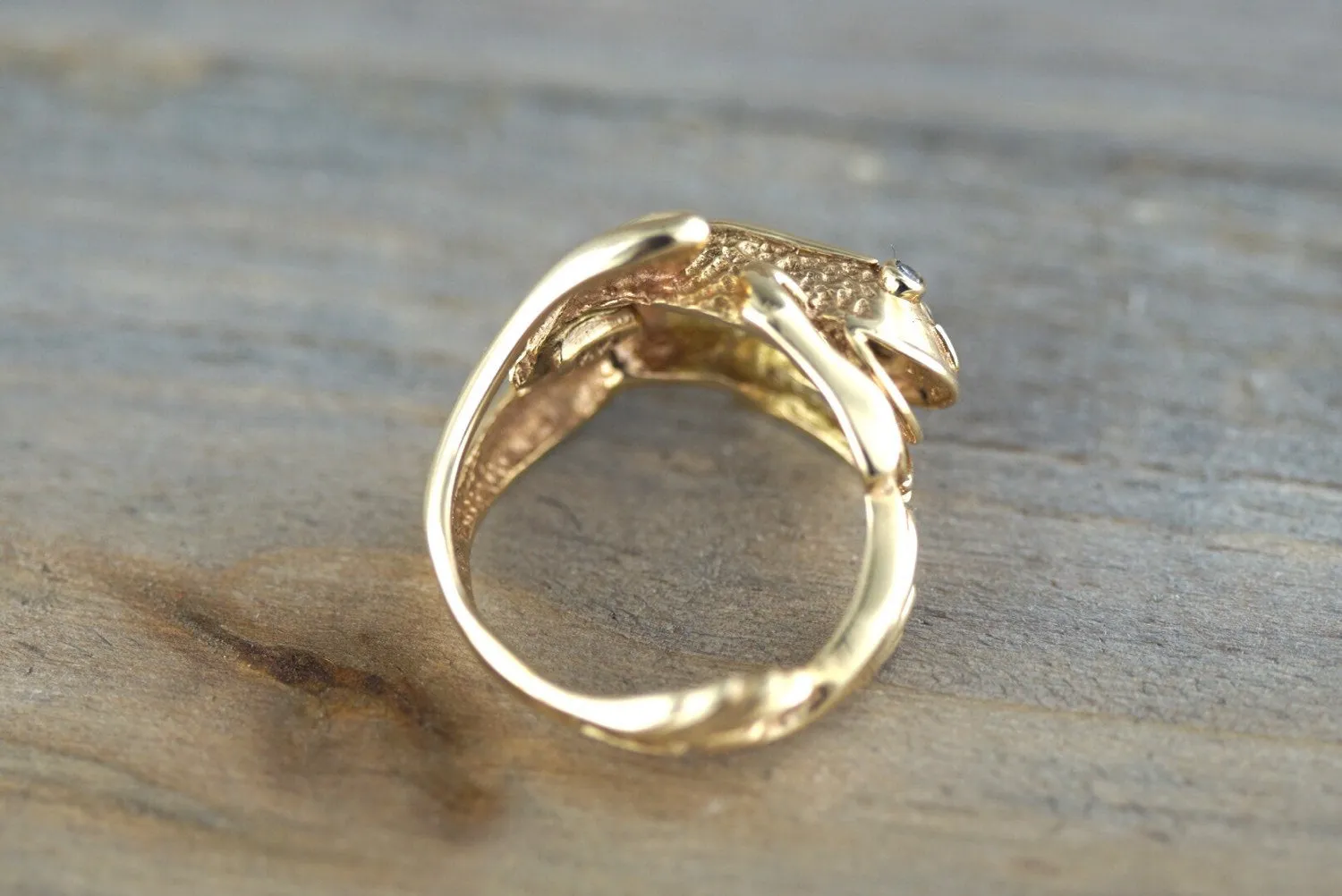 3D Diamond Frog Ring