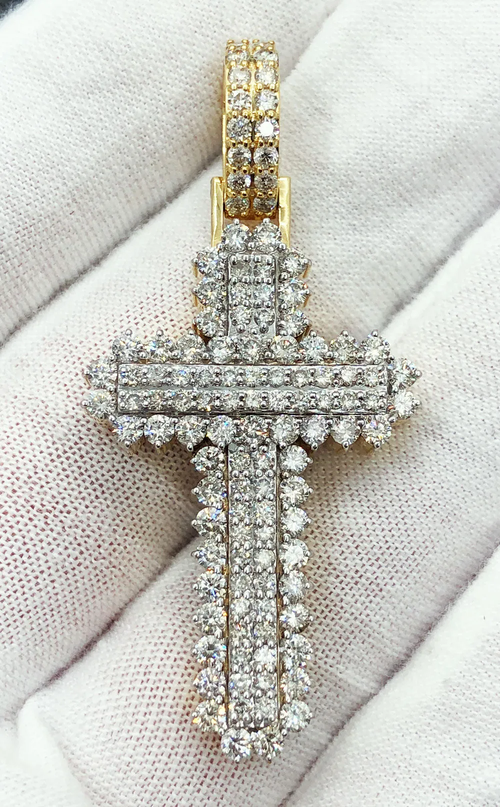 4 Row Cross 3.00cttw Diamond Pendant 10K Yellow Gold