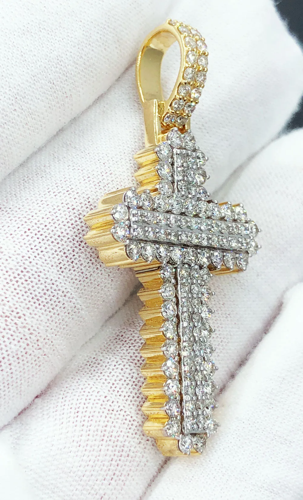 4 Row Cross 3.00cttw Diamond Pendant 10K Yellow Gold