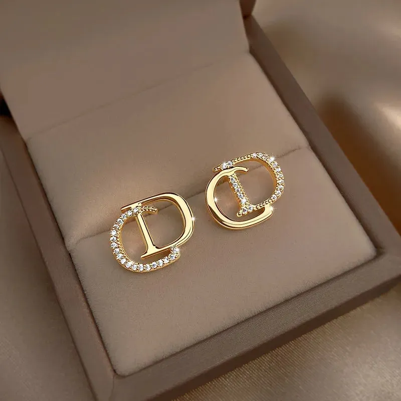 Alphabet DG Earrings Women's Luxury Gold Earrings Personality Design Sense Simple Earrings - S4653334