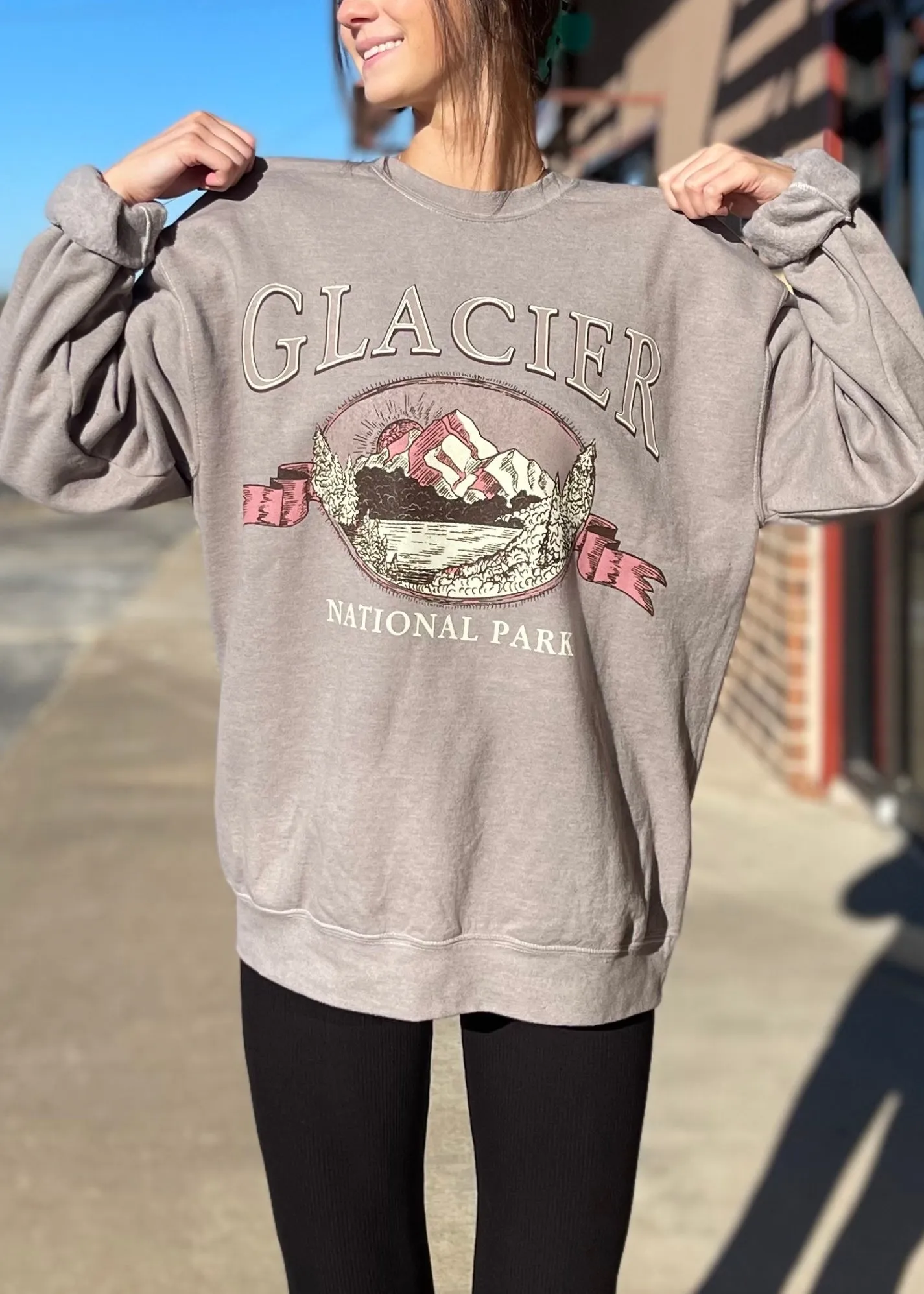 Glacier Sweatshirt | Lt Olive