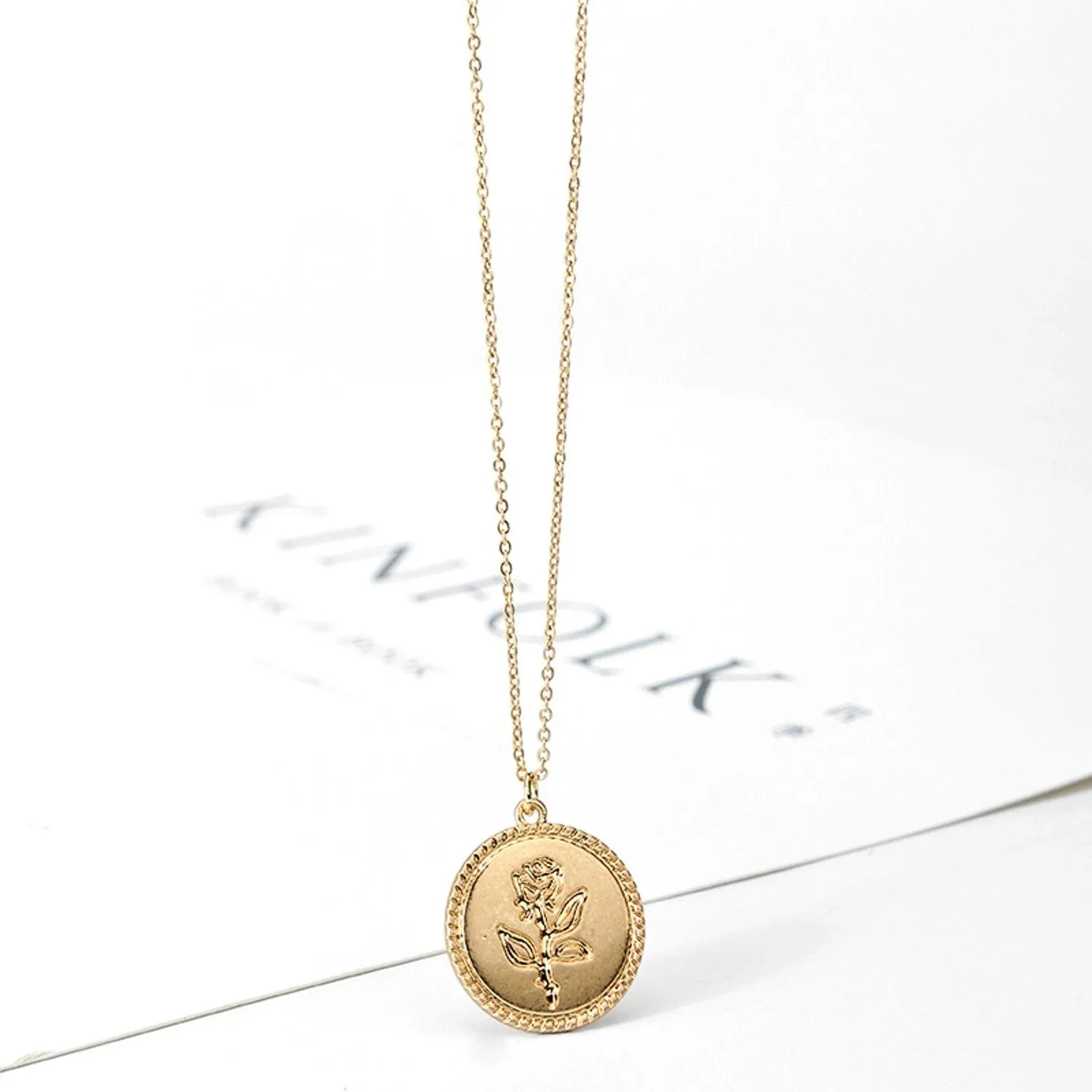 Gold Rose Flower Alloy Round Pendant Necklace for Women