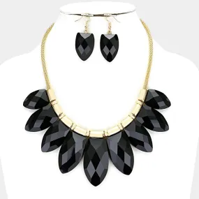 iLLASPARKZ Faceted plate fan bib necklace