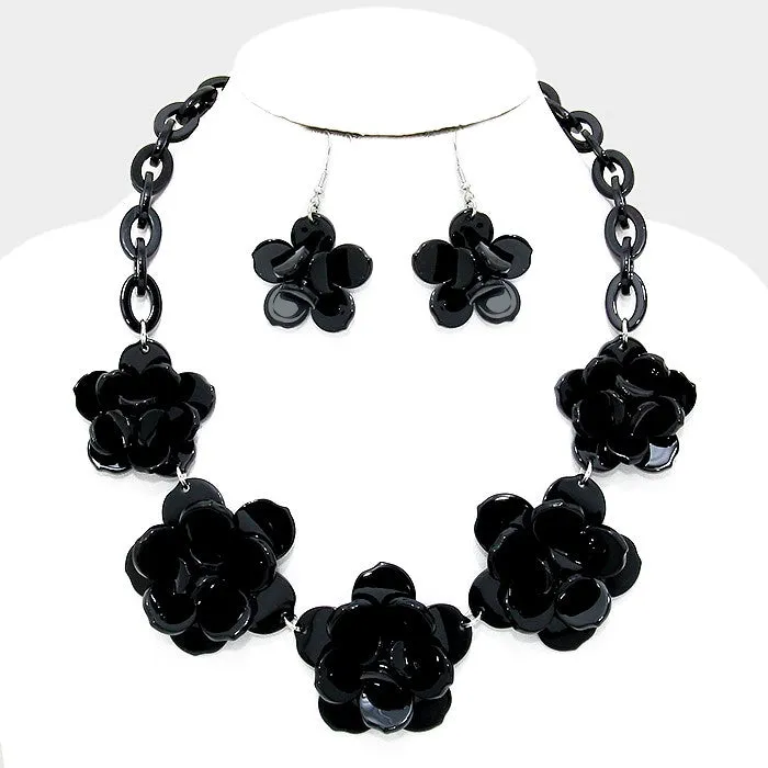 iLLASPARKZ Flower link collar necklace