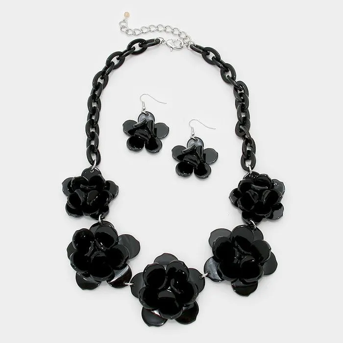 iLLASPARKZ Flower link collar necklace