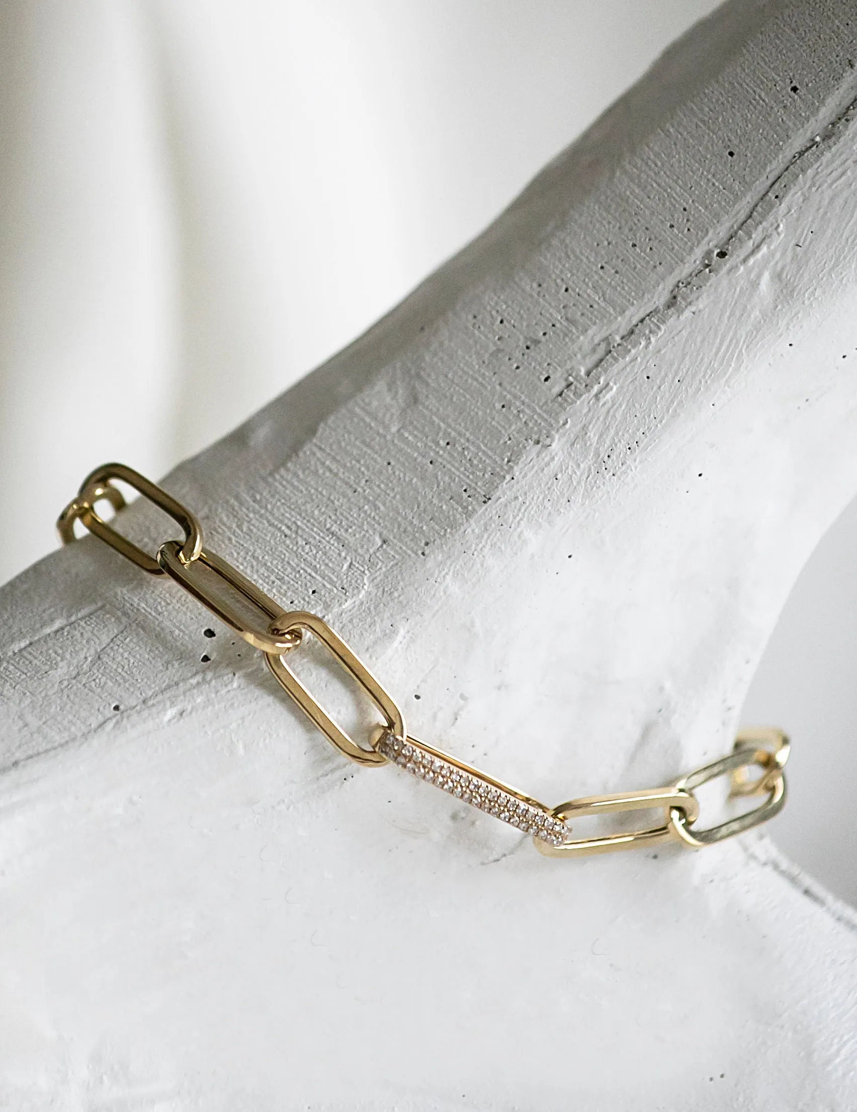 KARA PAPERCLIP -DIAMOND LINK CHAIN BRACELET