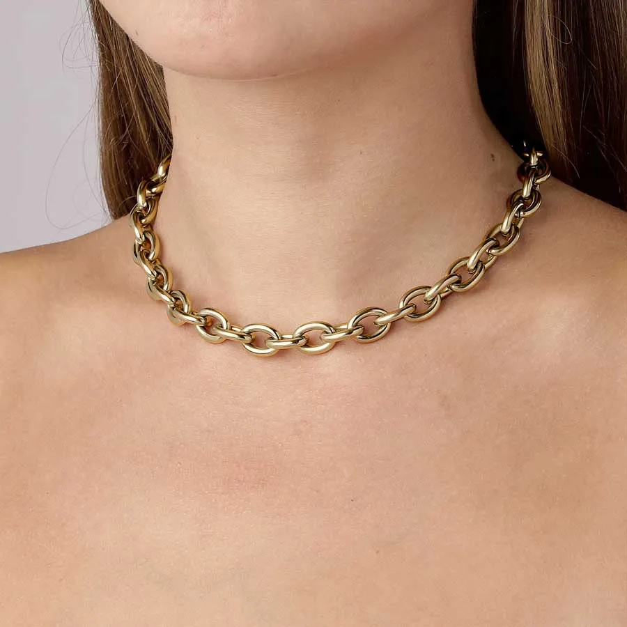 PACE SHINY GOLD NECKLACE