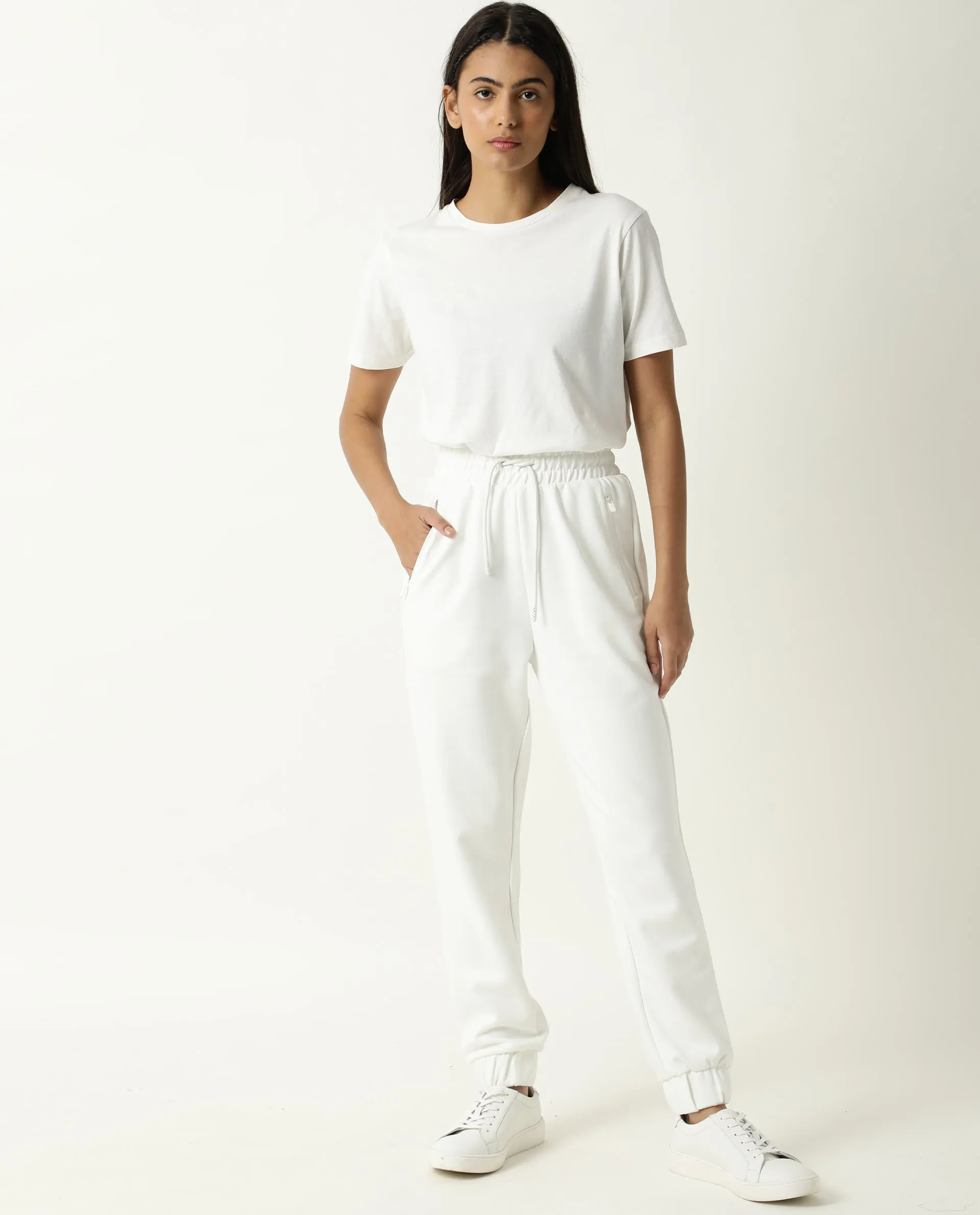 Rareism Women Creta Off White Cotton Blend Fabric Relaxed Fit Solid Mid Rise Ankle Length Track Pant