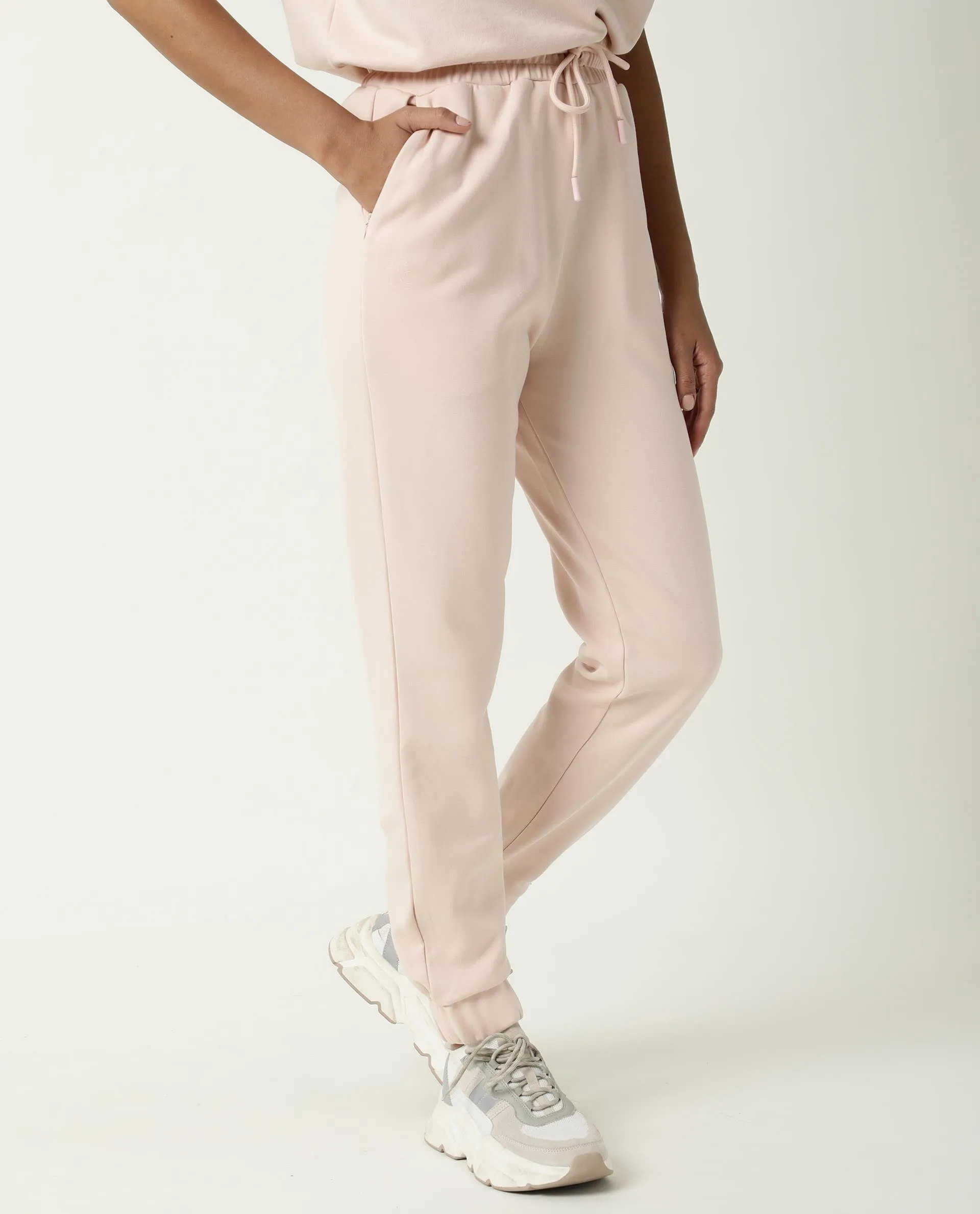 Rareism Women Creta Pink Cotton Blend Fabric Relaxed Fit Solid Mid Rise Ankle Length Track Pant