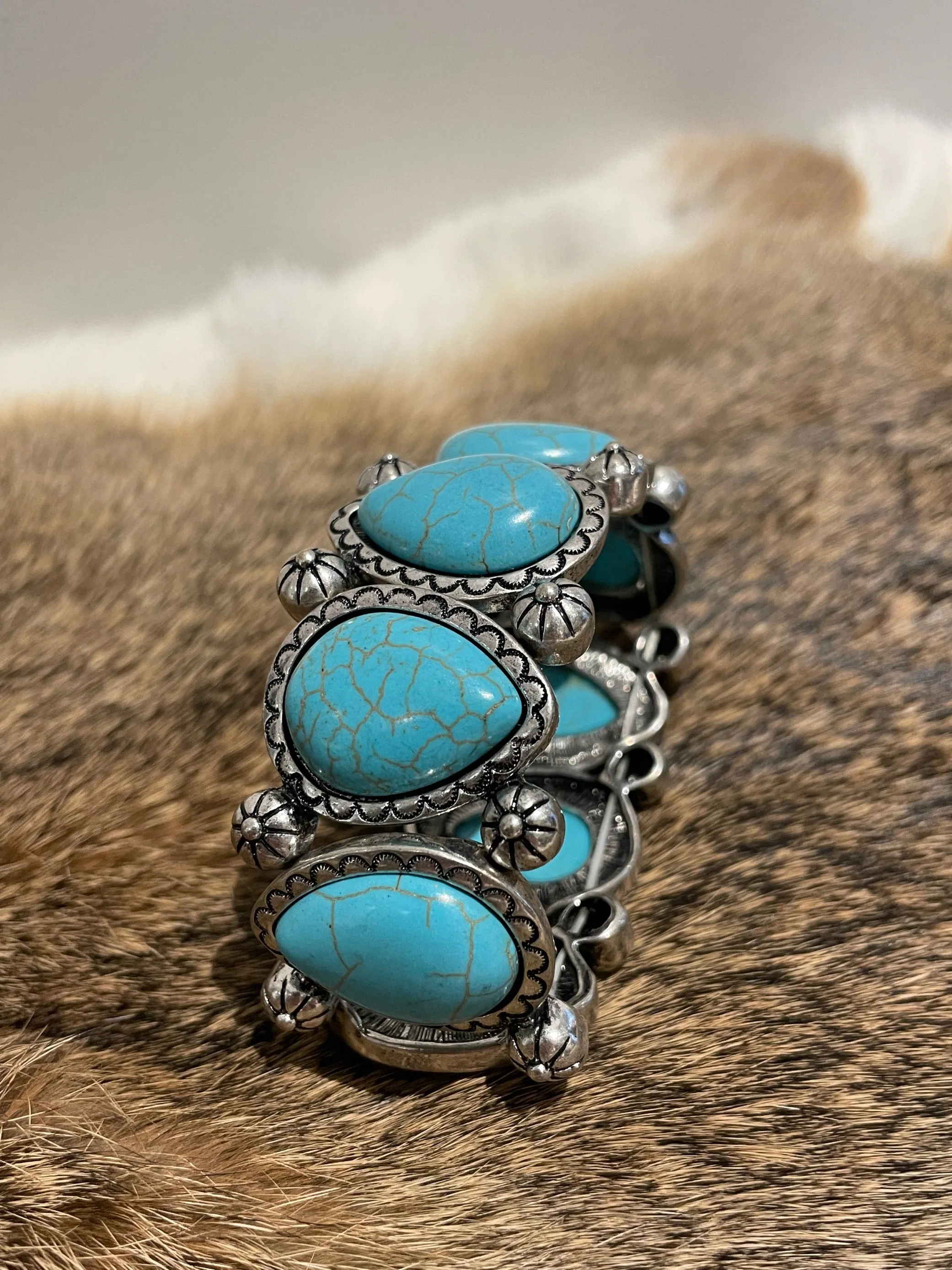 Teardrop Shape Turquoise Bracelet