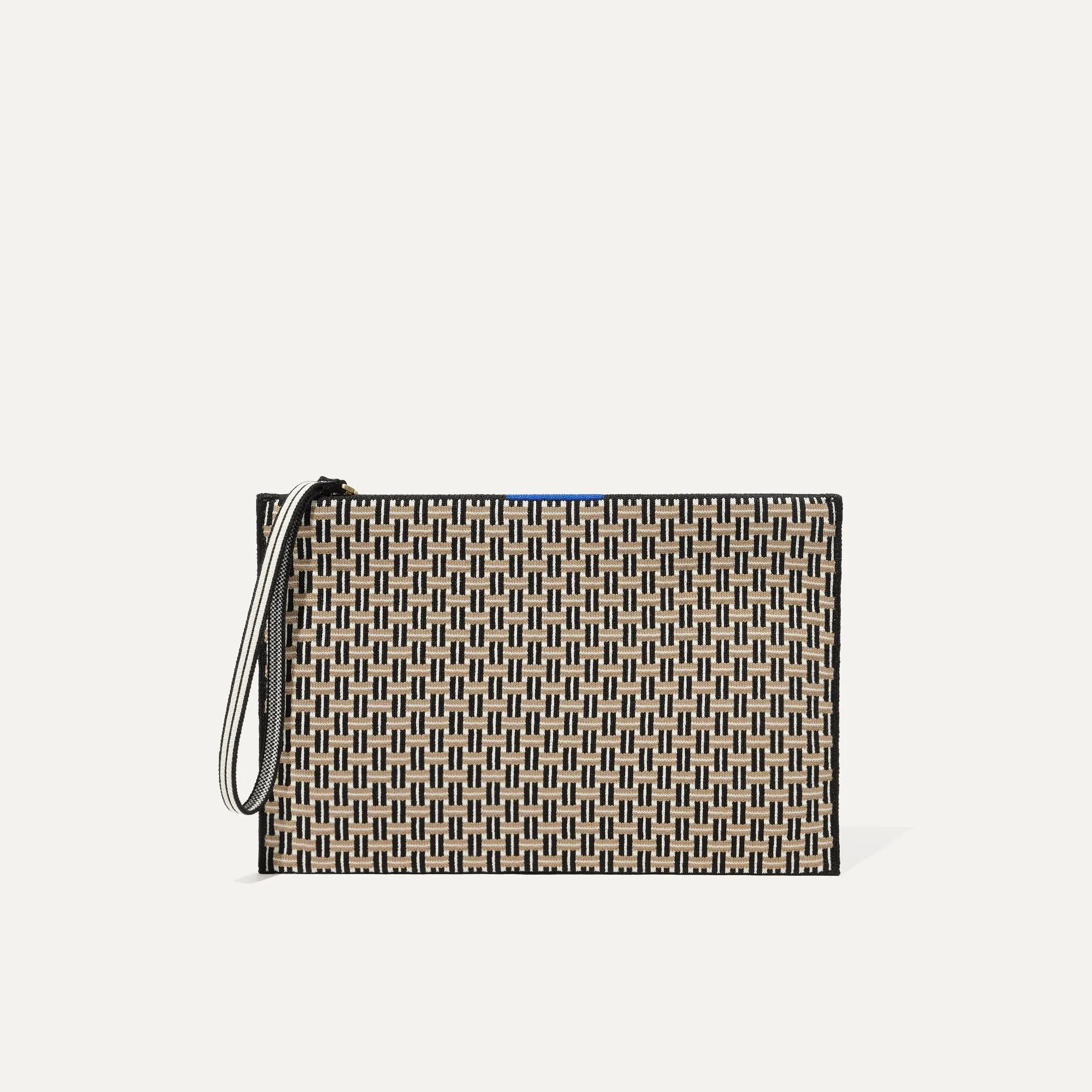 The Wristlet in Jetset Black