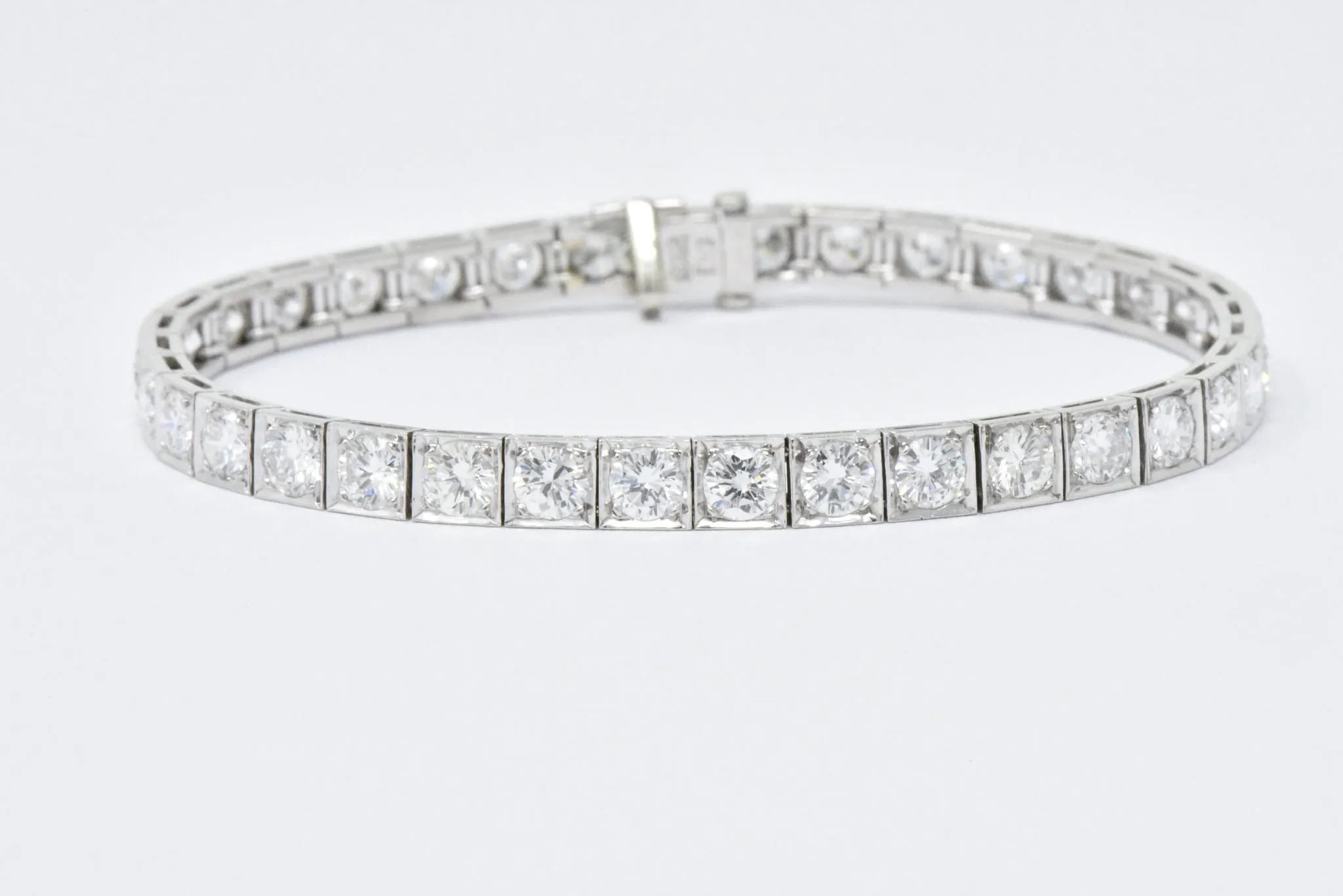 Waslikoff 7.20 Carat Diamond & Platinum Line Tennis Bracelet