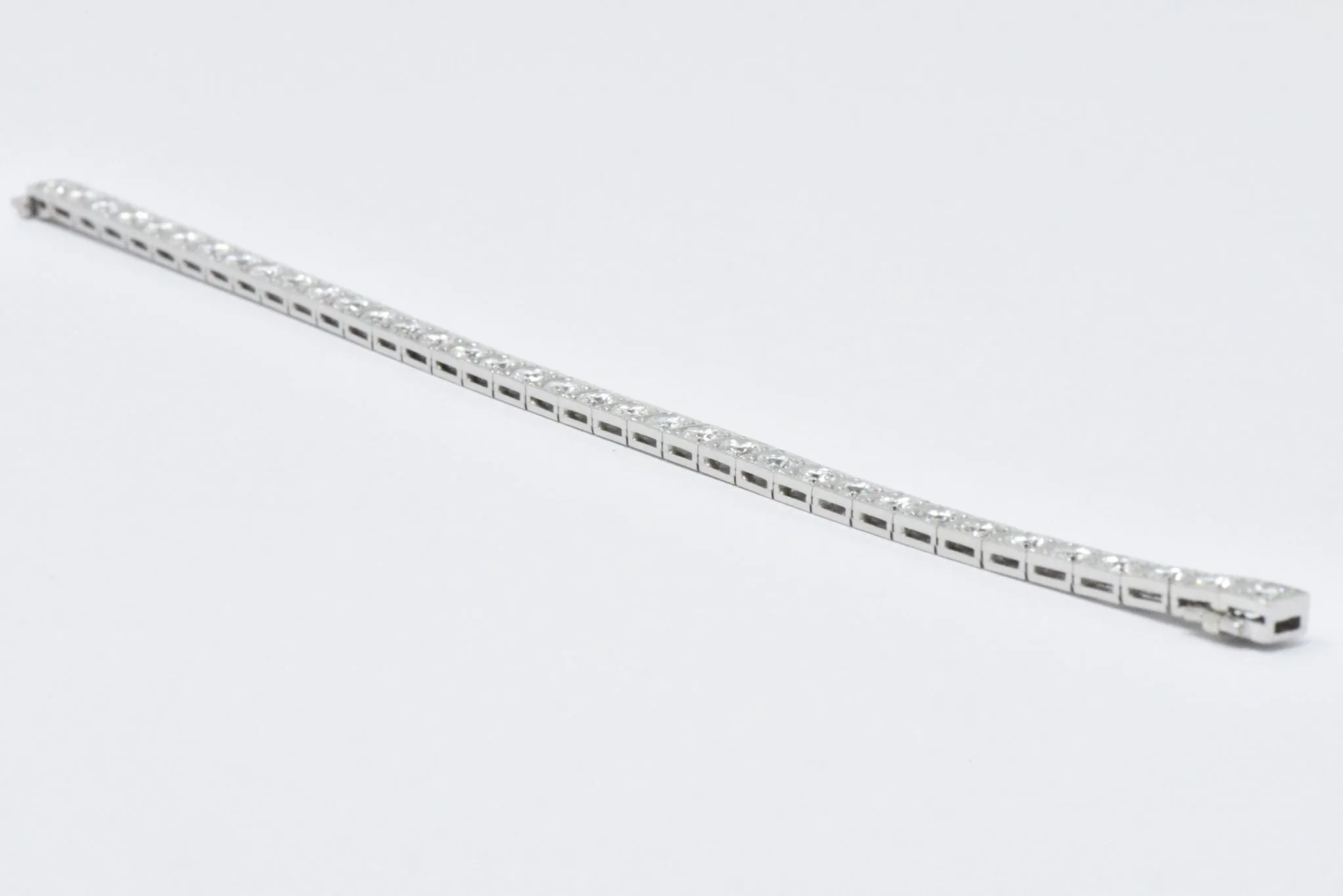 Waslikoff 7.20 Carat Diamond & Platinum Line Tennis Bracelet